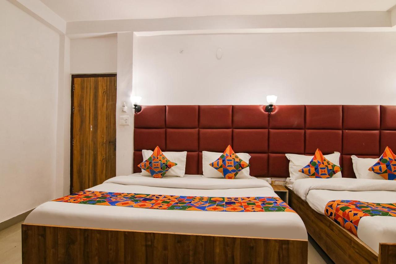 Fabhotel Grover 康格拉 外观 照片