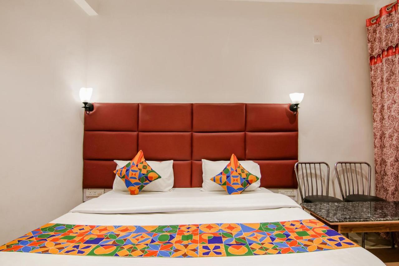 Fabhotel Grover 康格拉 外观 照片