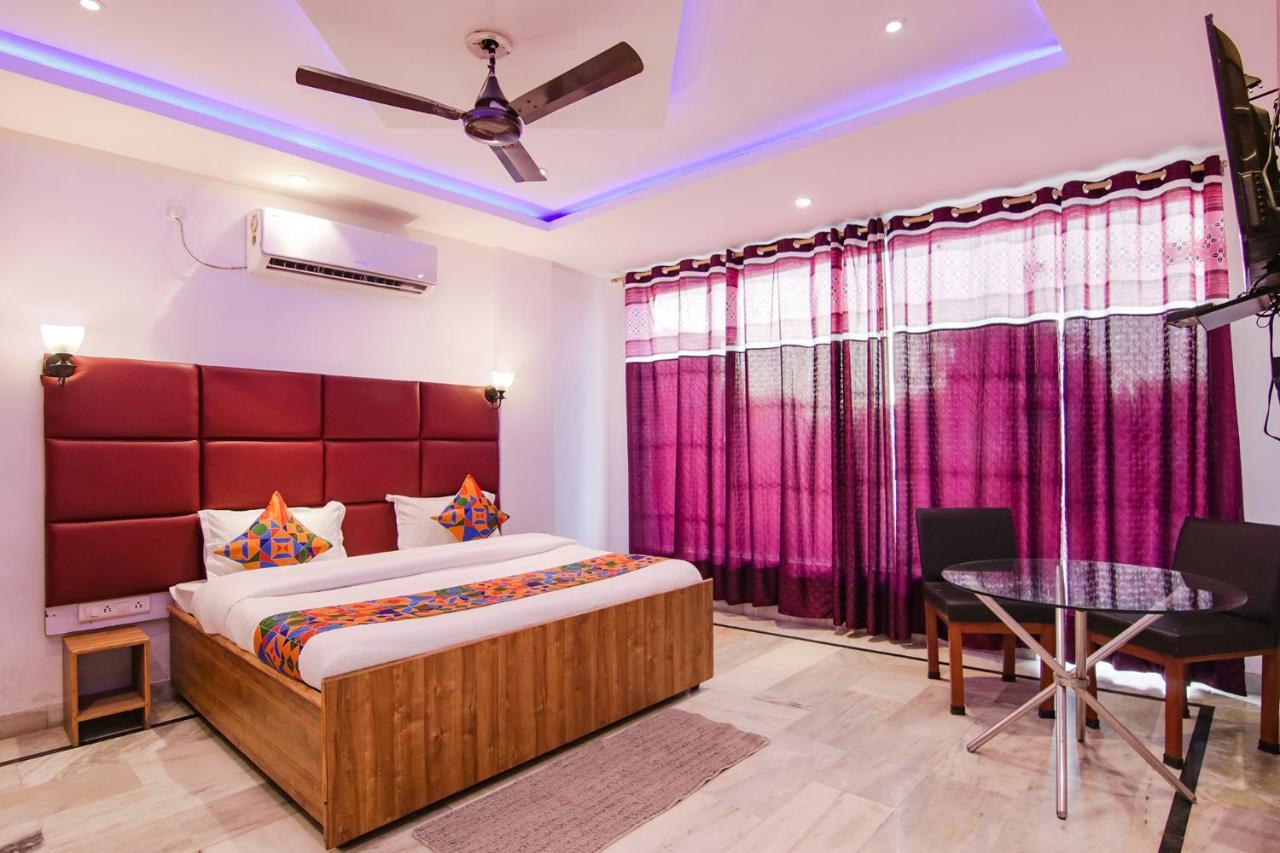 Fabhotel Grover 康格拉 外观 照片